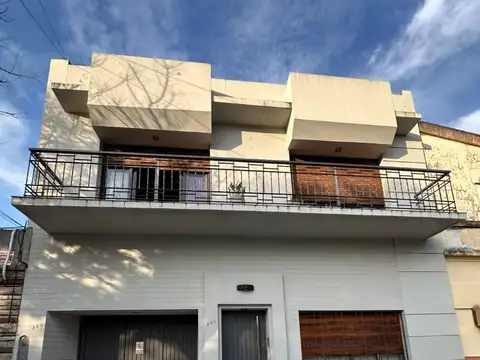 Casa 4 Amb Garaje Fondo Parrilla Terraza