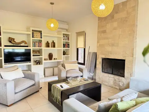 Casa en Venta al Noreste
