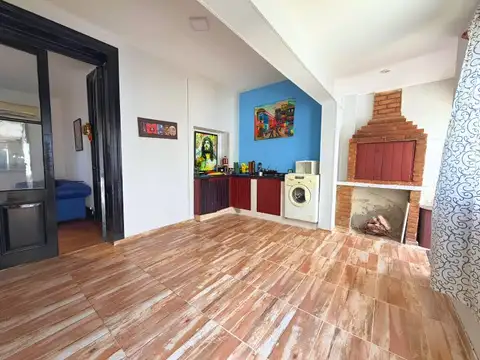 Palos 200 , Piso 1