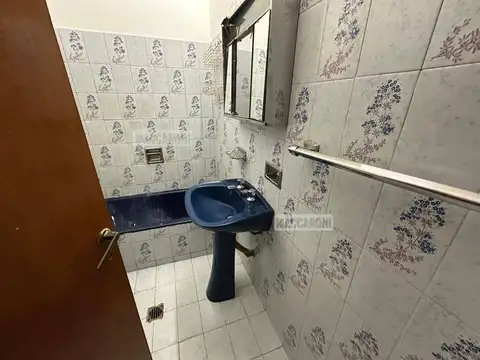 Depto Tipo Casa en Venta en Liniers, USD 64.000