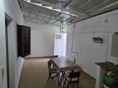 Depto Tipo Casa en Venta en Valentín Alsina, USD 39.900