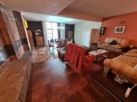 Vendo Casa Godoy Cruz, Calle Biritos