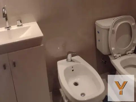 Depto Tipo Casa 2 ambientes con 1 baño