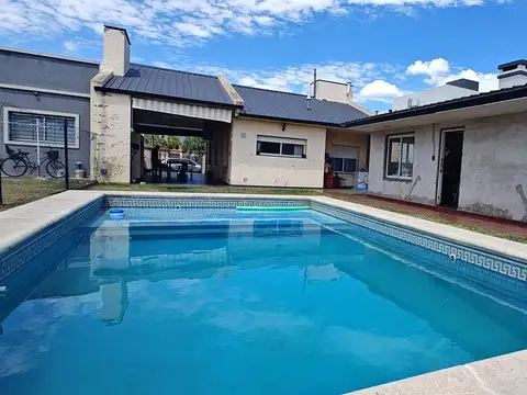 TDS 2 - Alquiler casa 2 dormitorios sobre Avenida!