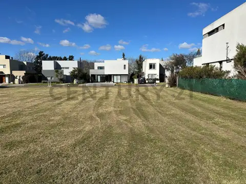 Terreno en Venta en La Reserva, USD 60.000
