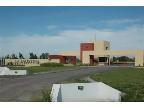 Venta de terreno en club de campo