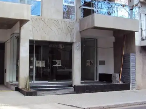 ALQUILER - COCHERA - BARRIO MARTIN sin Expensas