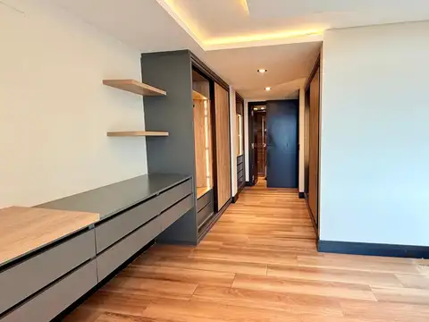 Departamento en Venta con 2 cocheras