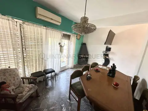 Departamento 7 ambientes con 2 baños