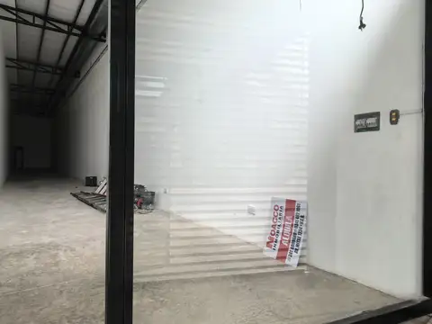 Av. Juan Domingo Perón 2000