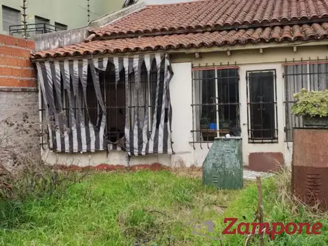 Lote en venta en La Matanza Villa Luzuriaga Pte. Peron 48