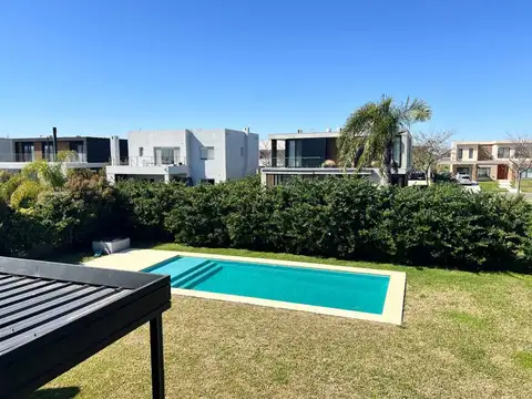 Casa en Alquiler 10 años