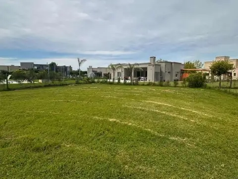 Terreno en Venta en El Canton, USD 60.000