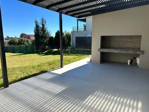 Casa en Alquiler 2 años