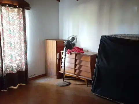 Campo de 10 has. con mejoras en Colón E. Ríos