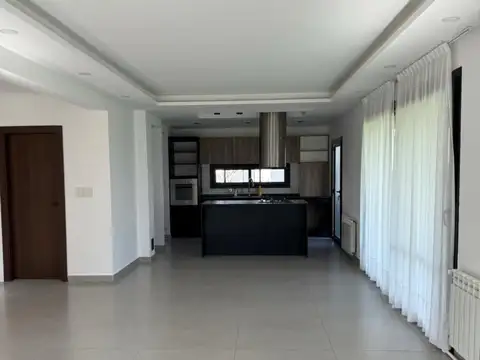 Casa en Alquiler en San Felipe, USD 1.500