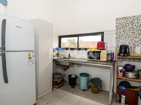 Casa 3 ambientes con 1 baño