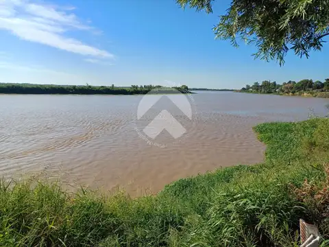 Casa 12 ambientes con 3 baños