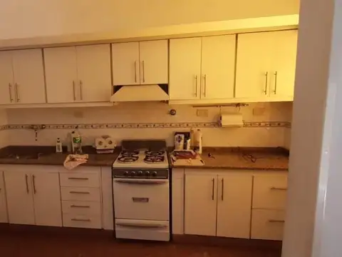 OPORTUNIDAD VENTA CASA DE 3 AMBIENTES CON LOCAL EN RAMOS MEJ