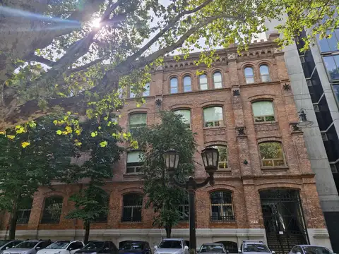 Local en Alquiler 126 años