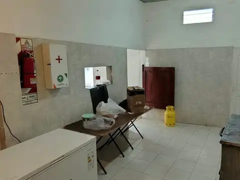 SE ALQUILA SALON AMPLIO EN VALLE VIEJO CATAMARCA