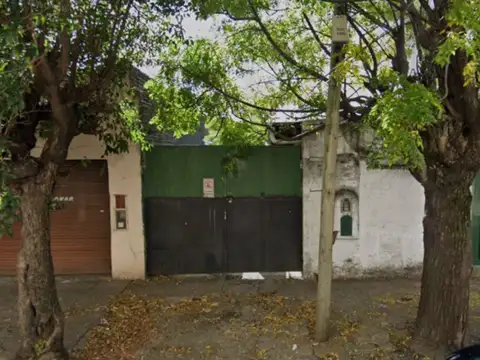 VENTA CASA A REFACCIONAR - RAMOS MEJÍA