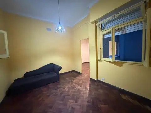 Departamento en Alquiler en Once, $ 550.000