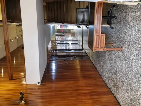 Av Cordoba 800, Piso 5