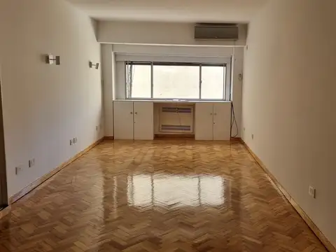 Av Cordoba 800, Piso 5