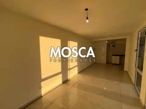 Departamento en Alquiler en Moreno, $ 420.000