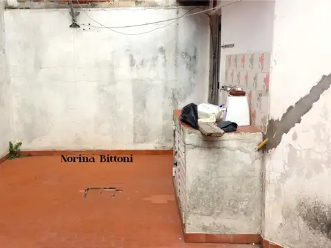 Depto Tipo Casa en Venta con 1 cocheras