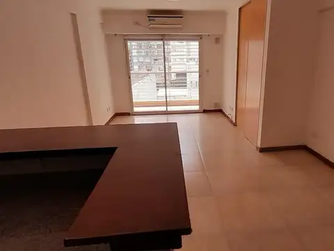 Departamento en Alquiler en Caballito, $ 400.000
