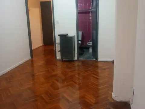 Departamento en Alquiler en Once, $ 430.000