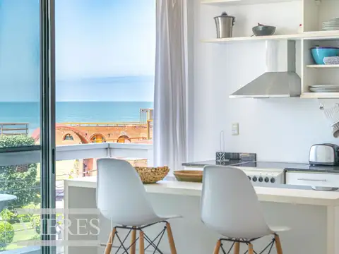 Departamento en Venta en Manantiales, USD 690.000