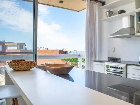 Departamento 4 ambientes con 3 baños