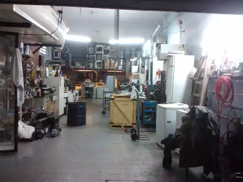 Galpon en Venta 20  mts Fondo