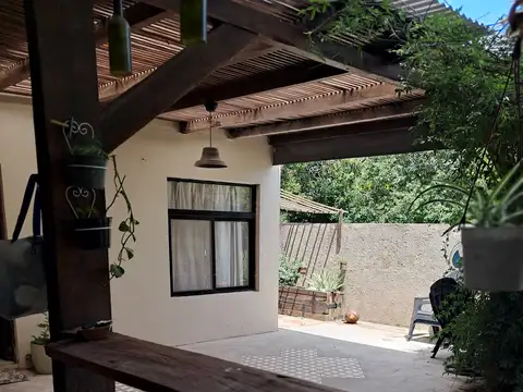 Casa en Alquiler Temporal con 1 cochera