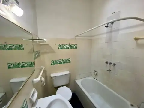 Depto Tipo Casa en Venta 86 años