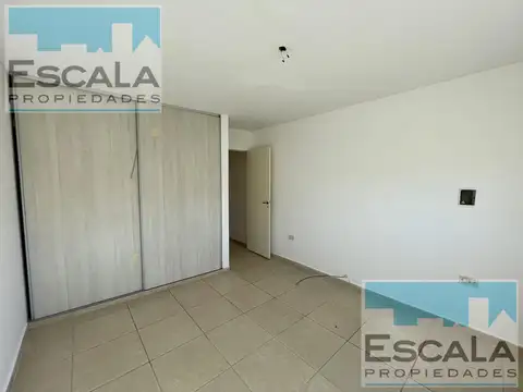 CASA EN PLANTA ALTA DE DOS DORM CON BALCON TERRAZA EN ALQUILER FISHERTON