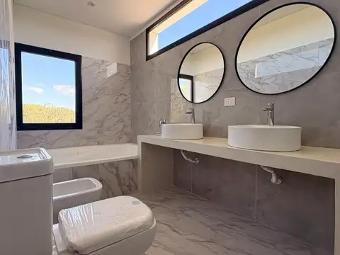 Casa en venta Barrio Nativas Puertos del Lago Escobar