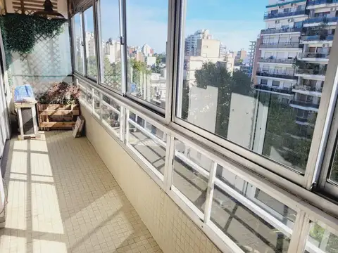 Departamento en Alquiler con 1 cocheras