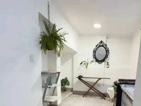 Depto Tipo Casa en Venta 40 años