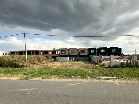 Terreno en Venta 15  mts Frente