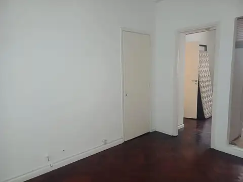 LAS CAÑITAS ALQUILER 2 AMB/ 1° PISO POR ESCALERA