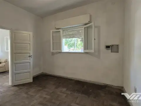 Casa 3 amb. en venta, con jardín  y terraza. Florida - Vicente López