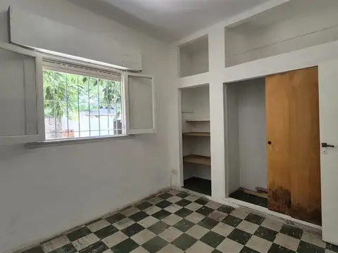Casa 3 amb. en venta, con jardín  y terraza. Florida - Vicente López