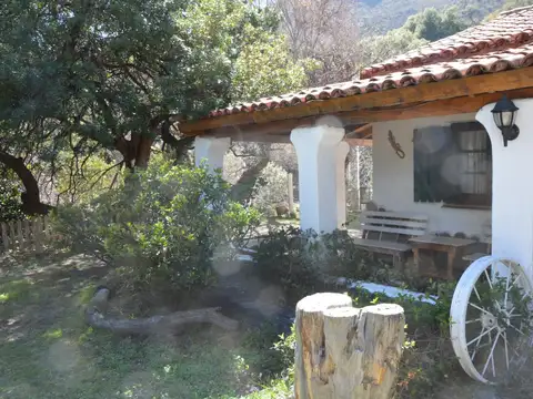 Casa 6 ambientes con 5 baños