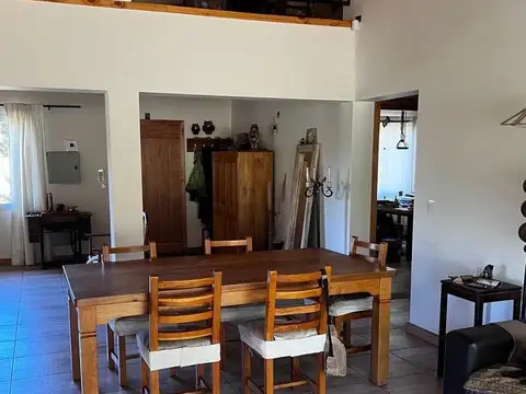 Casa en Barrio Exclusivo de San Martìn de los Andes (acepta permuta)
