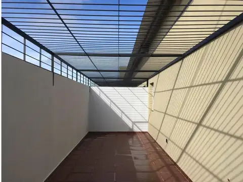 Local en Alquiler en General Lagos, $ 350.000