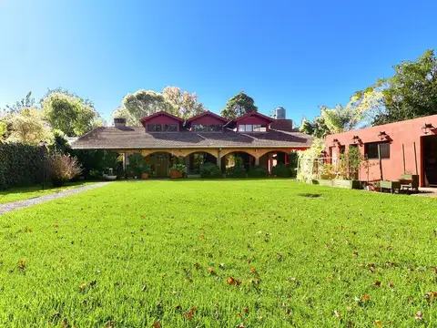 VENTA CASA EN PARQUE IRIZAR PILAR